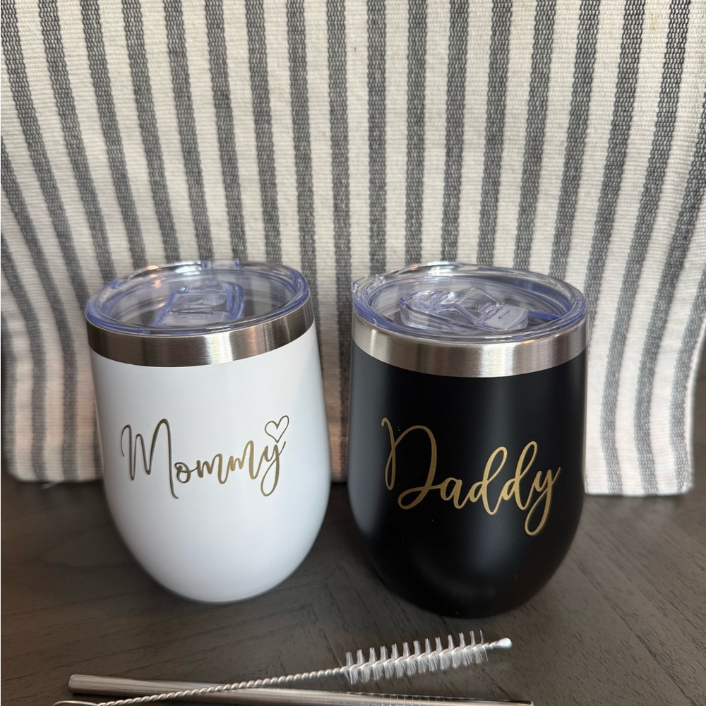 Mommy and daddy tumbler set